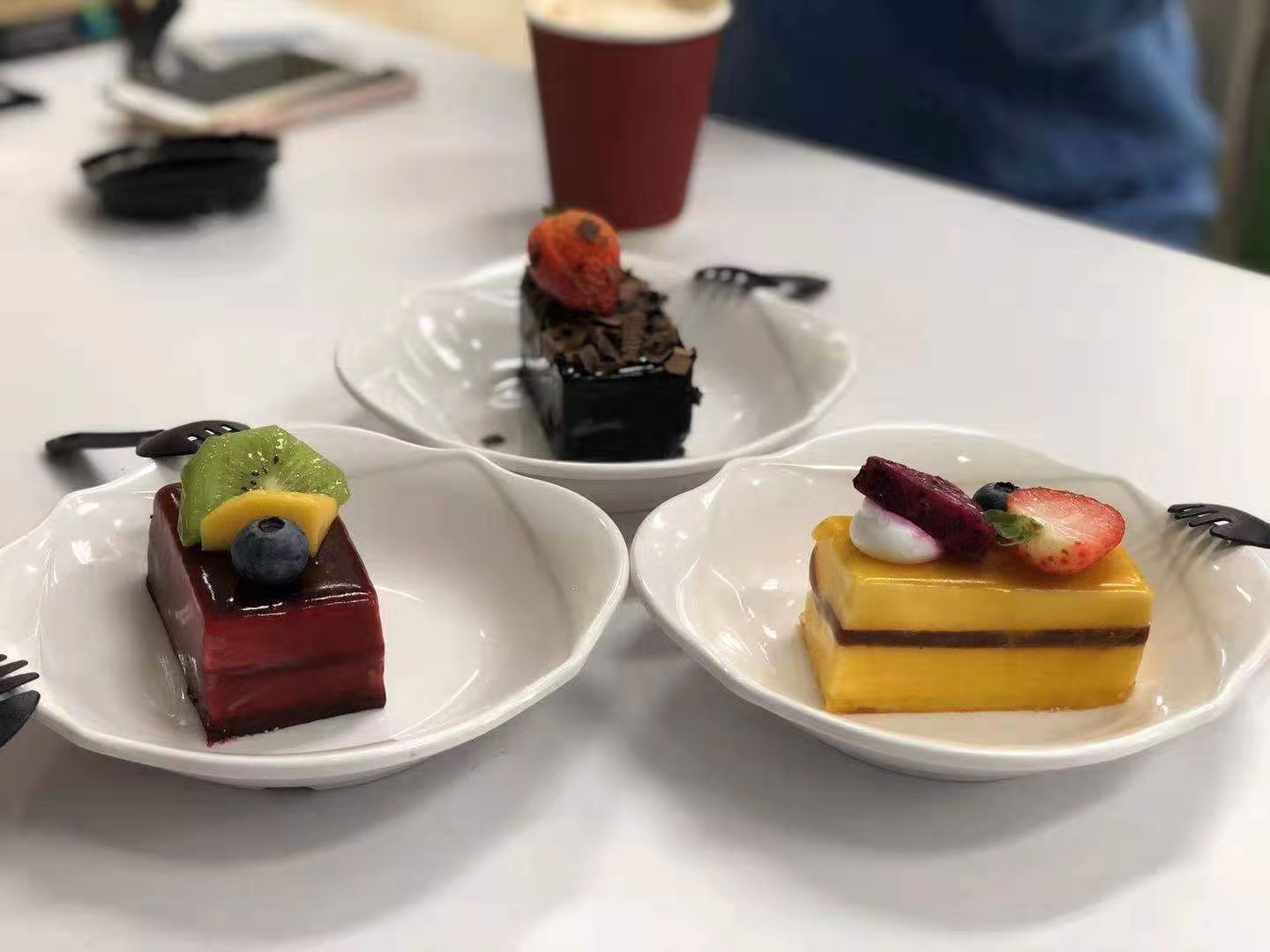 空客健力源餐厅甜品