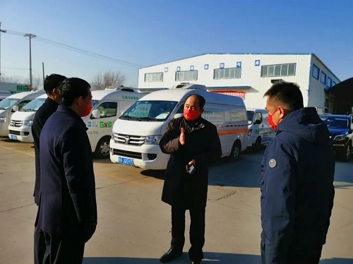 腊月二十七 荐世新董事长前往房山物流基地和员工宿舍走访慰问