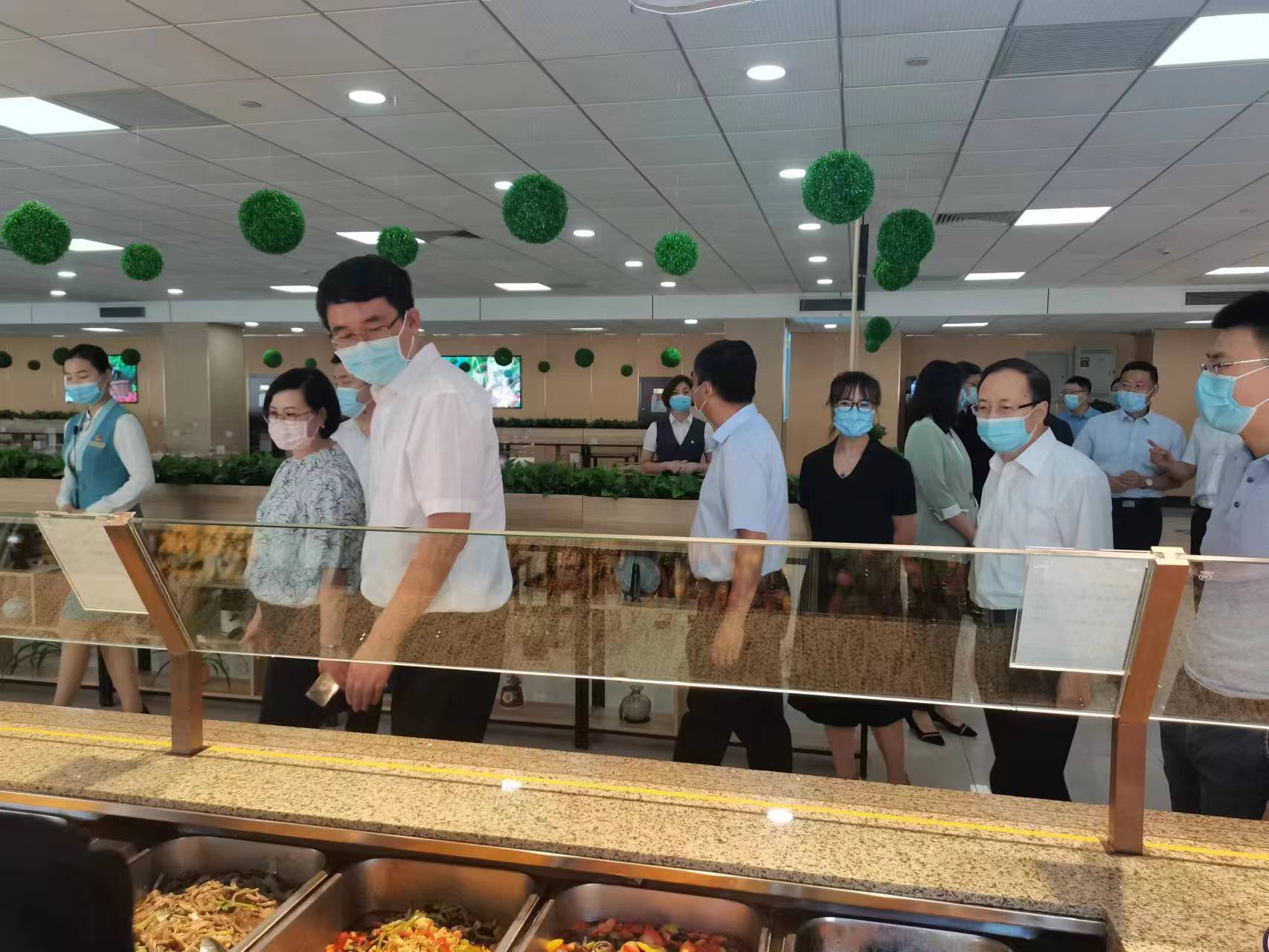 国管局节能司司长朱呈义一行莅临健力源餐厅调研反餐饮浪费工作