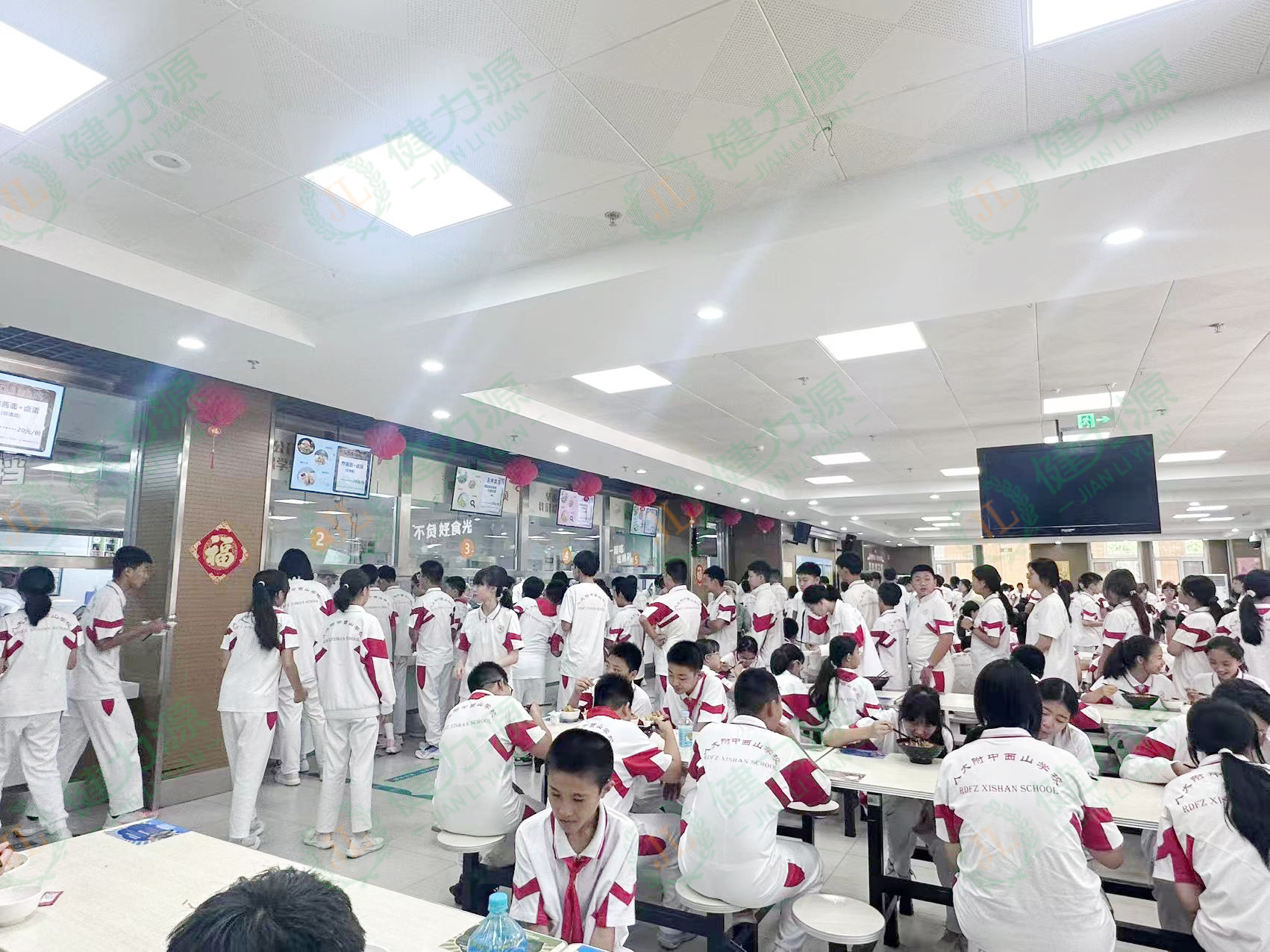 人大附中2 拷贝.jpg